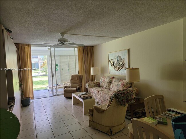 Foto del edificio - 319 NE 14th Ave