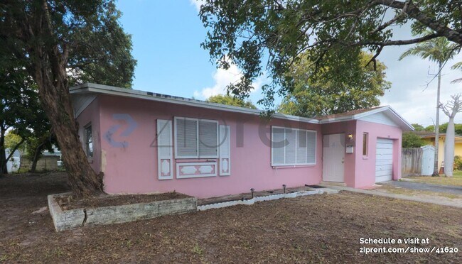 Building Photo - 1600 N 73rd Way