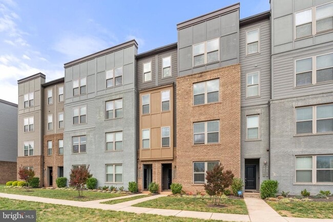 Building Photo - 10445 Ratcliffe Trl