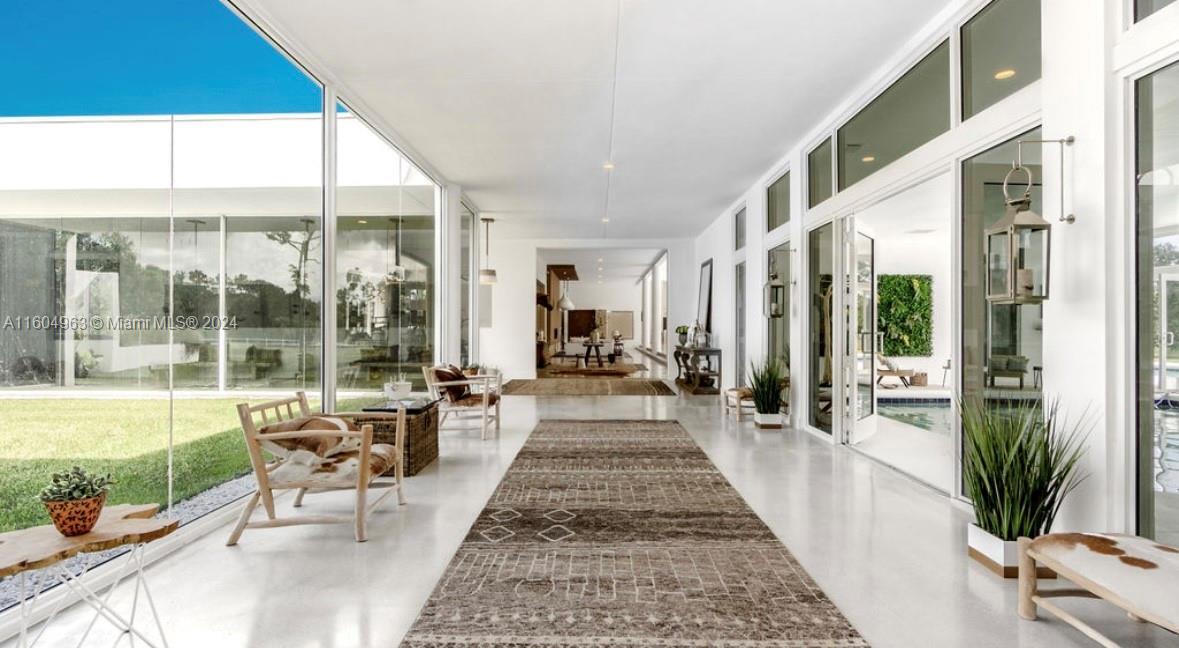 Foto principal - 1901 SE Ranch Rd S