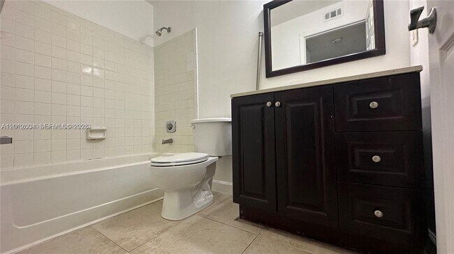 Foto del edificio - 1243 SW 46th Ave