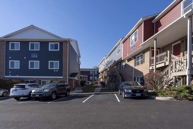 Building Photo - 1201-1207 North Main