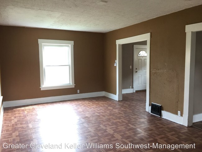 Foto del edificio - 522 Troy Pl NW