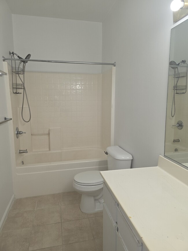 Photo - 1012 Primrose Ln Townhome