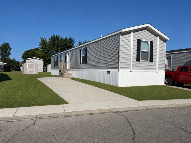 Building Photo - 38049 Ducharme Dr