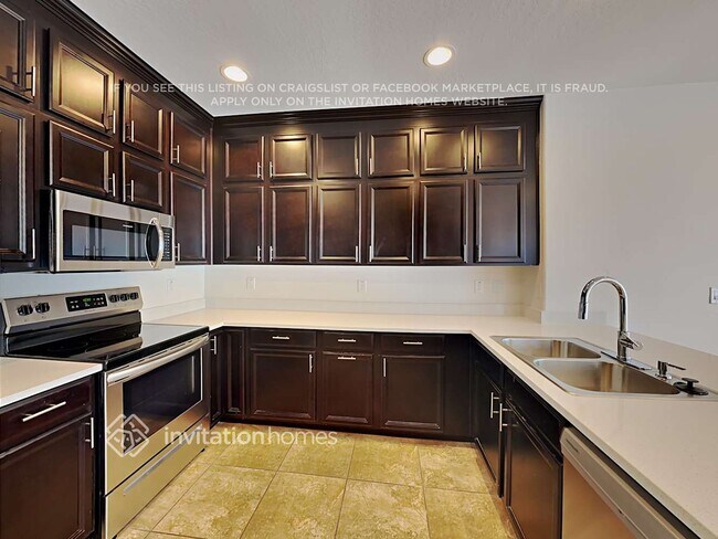 Foto del edificio - 29056 N 124th Dr