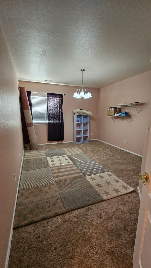 Foto del edificio - 6010 Box Canyon Rd