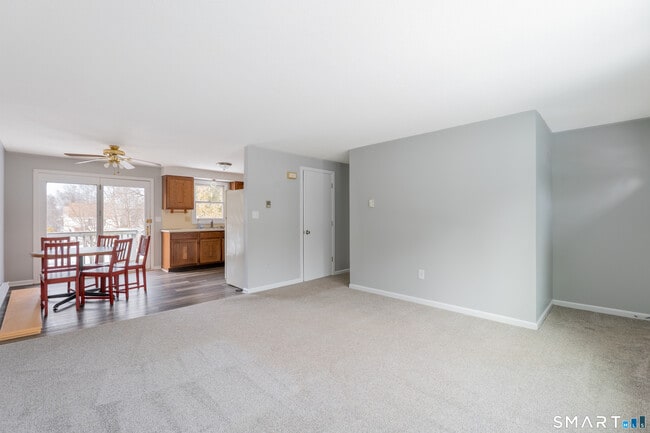 Foto del edificio - 28 Orient St