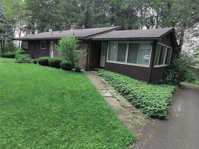 Building Photo - 101 Southwood Dr