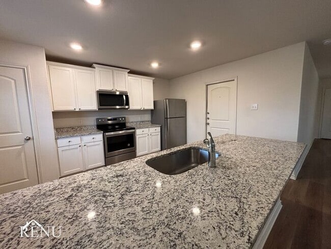 Foto del edificio - Coming Soon!