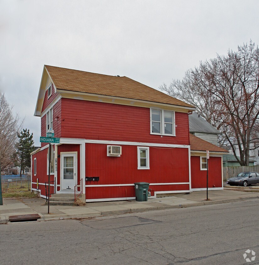 Primary Photo - 1400 Wyoming St