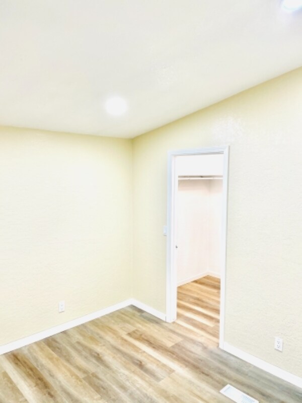 Building Photo - 32033 Quartz Ln