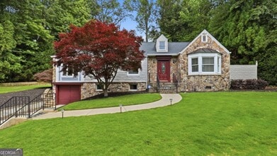 Building Photo - 857 Chattahoochee Dr
