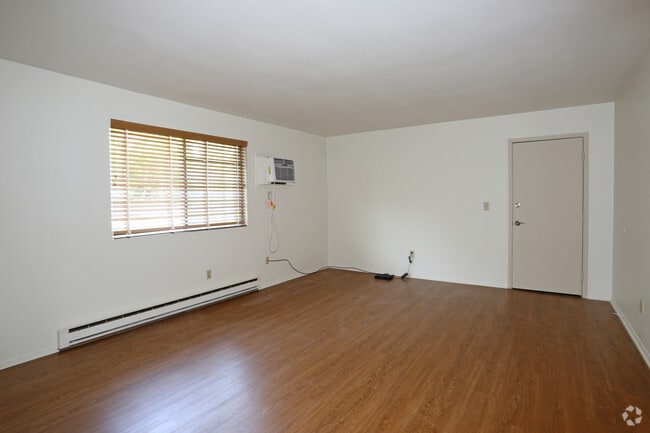 Living Room - Hawley Hill - Eastwood