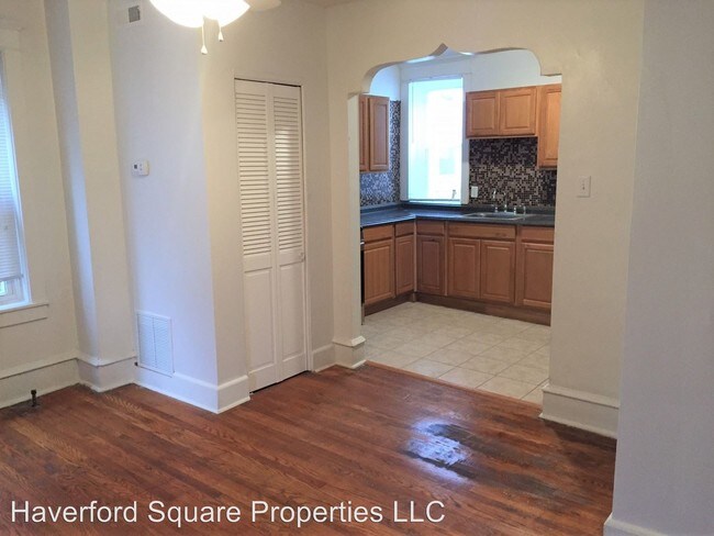 Building Photo - 4264 Parkside Ave