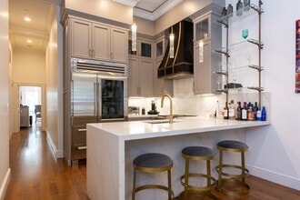 Building Photo - 288 Commonwealth Ave