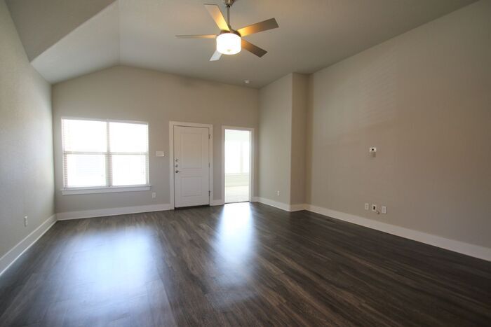 Primary Photo - Stunning 3/2 Duplex Home Coming Soon!! Lov...