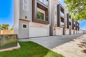 Building Photo - 5640 Dolores St