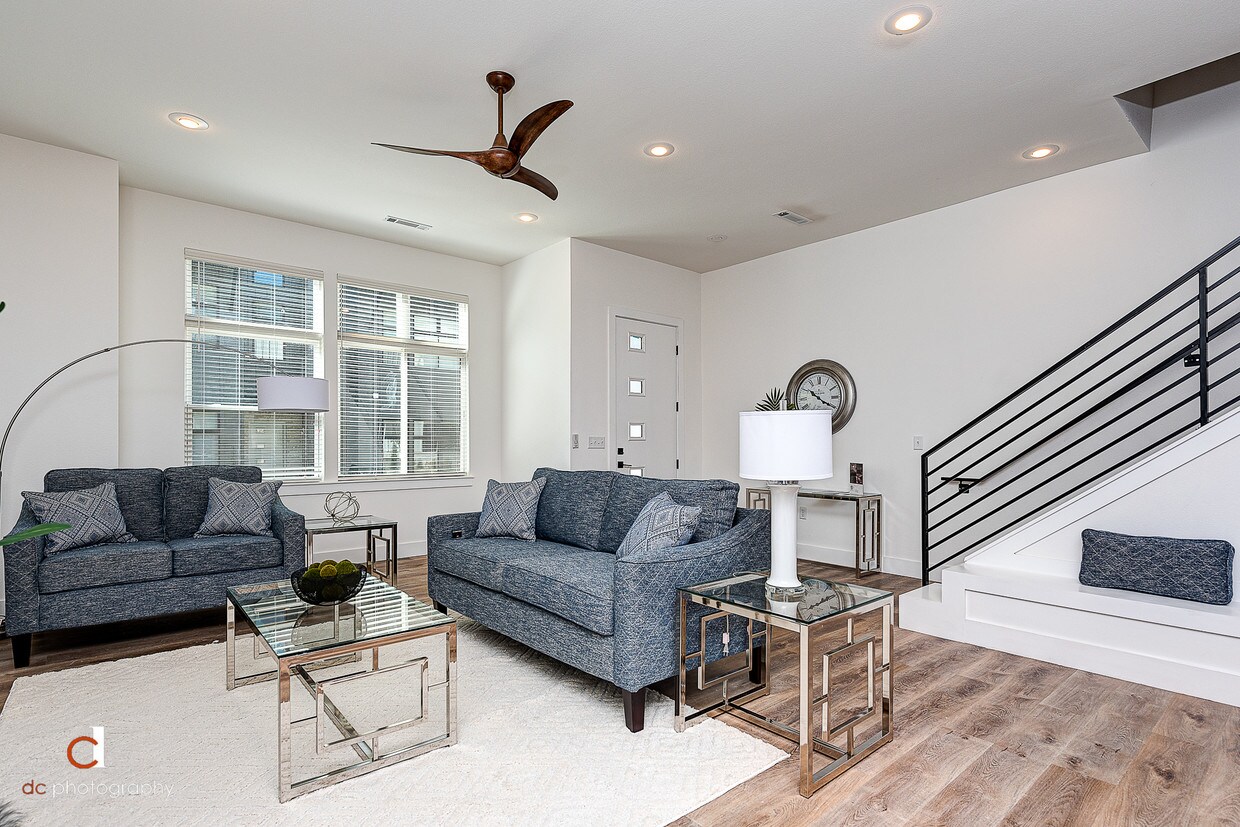 Parkside Row 215 SE 34th St Bentonville, AR Apartments for Rent in