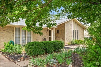 Building Photo - 11604 Windermere Meadows