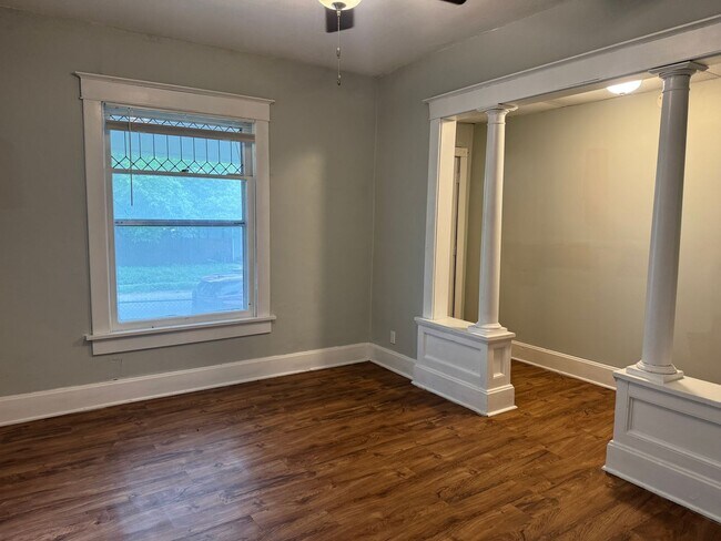 Foto del edificio - 2219/2221  S 10th St.  St. Joseph, MO 64503