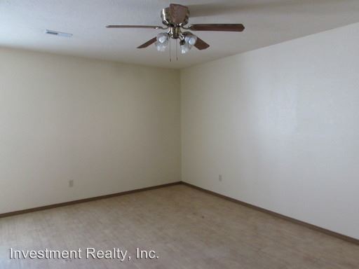 Building Photo - 24950 Scenic Dr