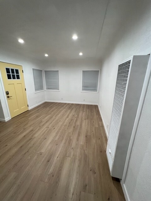 Building Photo - 17204 Crenshaw Blvd