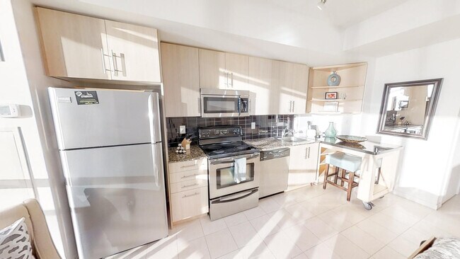 Building Photo - 55 Bremner Blvd