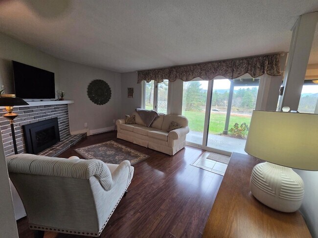 Foto del edificio - 21 Overlook Rd