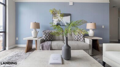 Building Photo - 1494 N High St