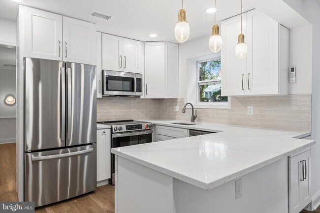 Foto del edificio - 5605 Wood Way