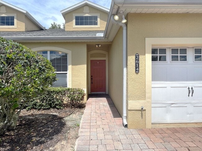 Building Photo - Two-Bedroom Townhome with Bonus Room