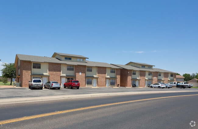 2BR 1.5BA - 1,400 SF - Marvin Gardens Apartments