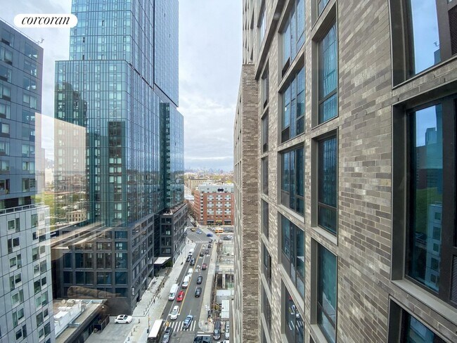 Foto del edificio - 662 Pacific St