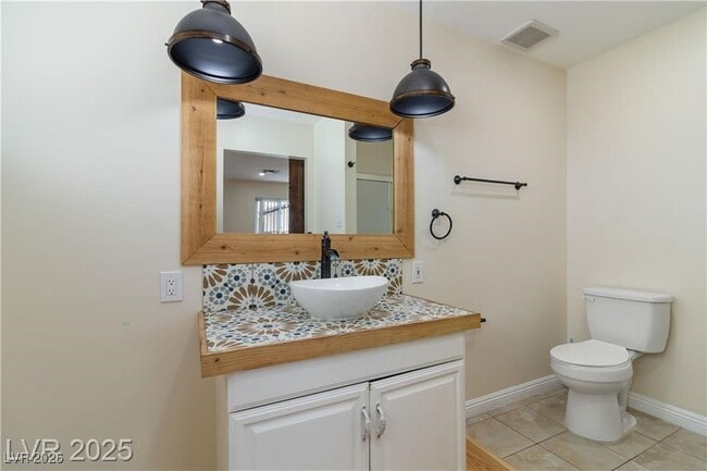 Foto del edificio - 7213 Lakeland Ct