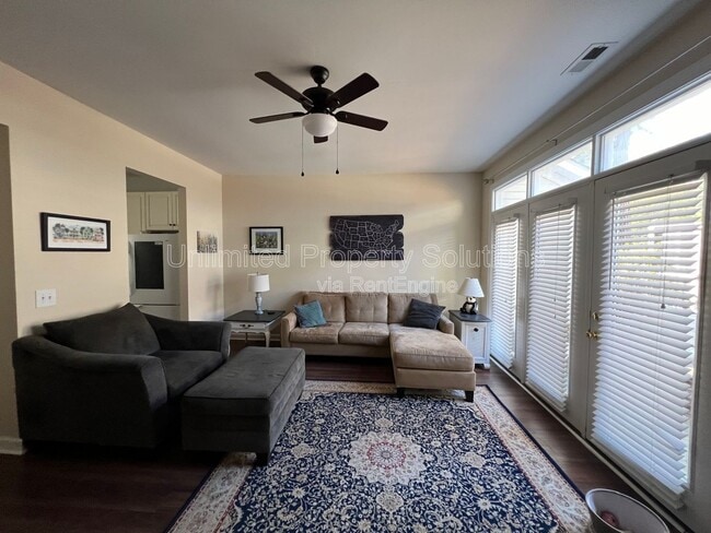 Foto del edificio - 5813 Wrightsville Ave