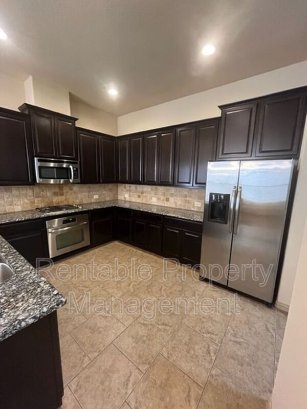 Foto del edificio - 181 Carrington Ln
