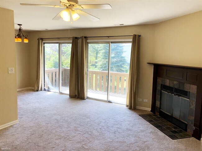 Foto del edificio - 2 br, 2 bath Condo - 741 Acorn Ct Apt C2