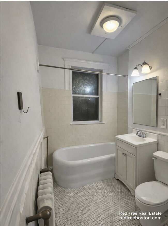 Photo - 11 Euston St Apartment