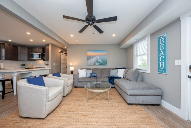 Foto del edificio - 1142 Simpson Ave