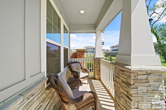 Foto del edificio - 1735 Harvest Lake Dr