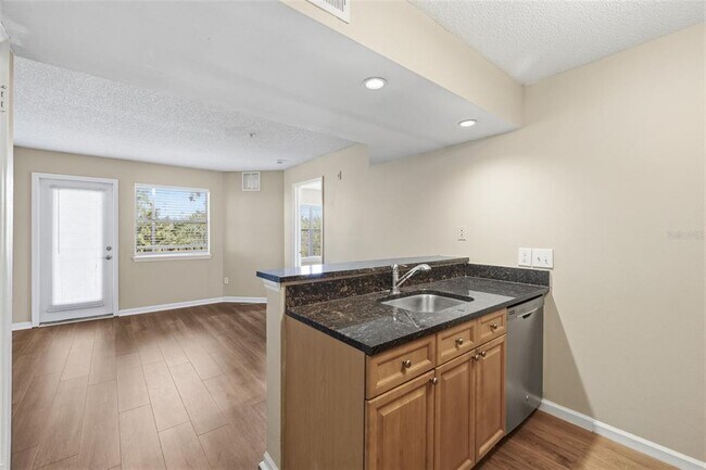 Foto del edificio - 11901 4th St N