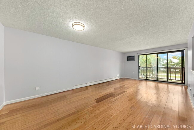 Foto del edificio - 285 N Gregory St