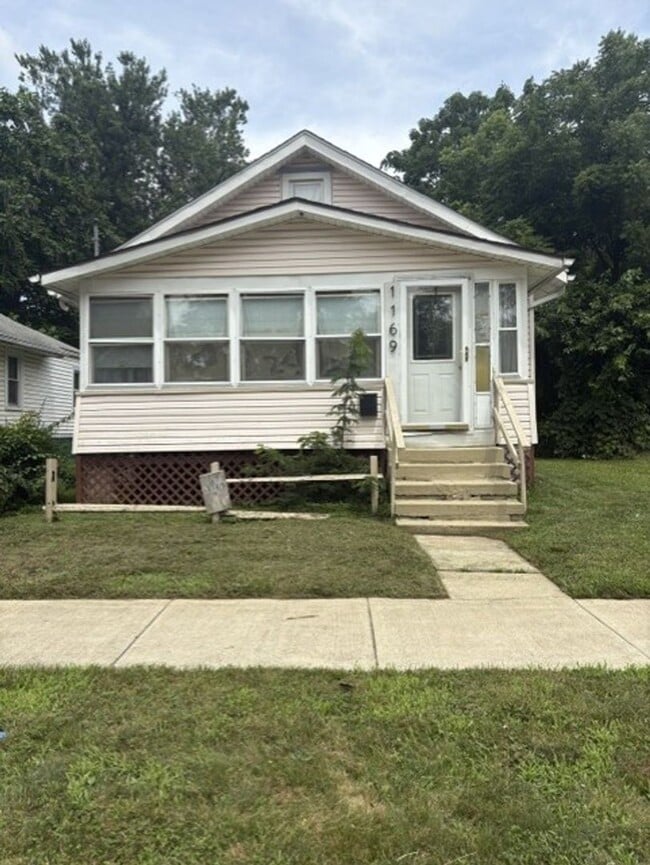 Building Photo - 1169 Weiser Ave