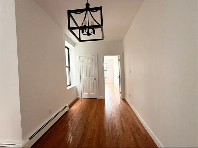 Photo - 2409 Tilden Ave Apartment