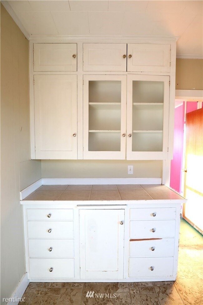 Foto del edificio - 3 br, 1 bath House - 2107 W 2nd St