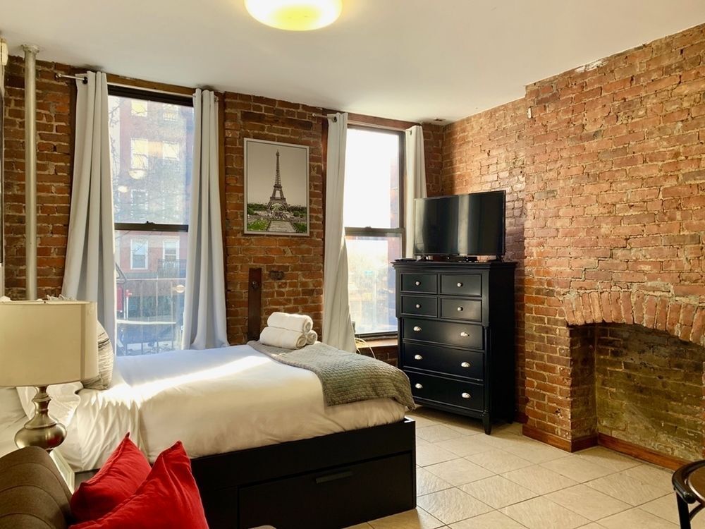 1365 1st Ave Unit 2D, New York, NY 10021 Apartment for Rent in New