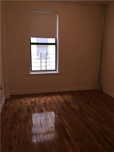 Building Photo - 1086 Saint Nicholas Ave