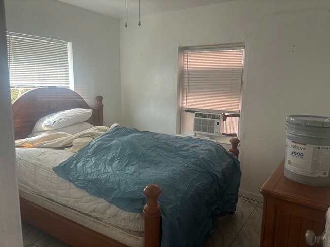 Foto del edificio - 1038 SW 7th Ave