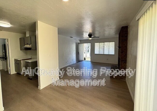 Foto del edificio - 4417 SW 71st Terrace